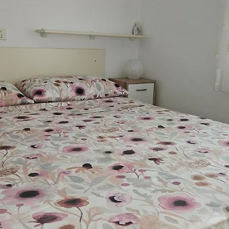 Ground-floor Laguna 19 With Parking Place Apartma *