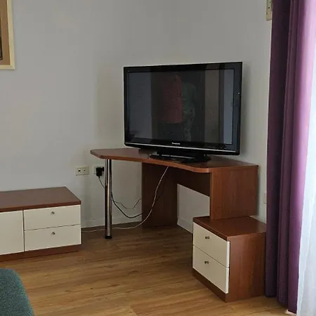 Ground-floor Laguna 19 With Parking Place